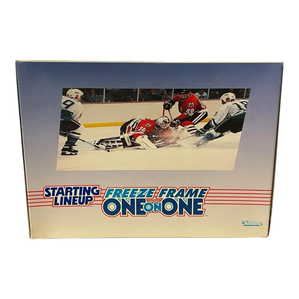 Mats Sundin & Ray Bourque Starting Lineup 1997 Freeze Frame One‎ On One Figures